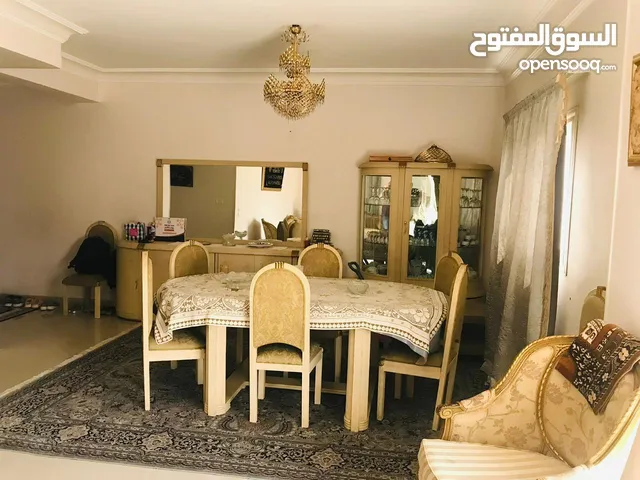 روف للبيع بڤيلات البنفسج في التجمع الاول