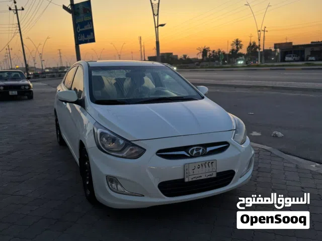 2014 هيونداي اكسنت Limited