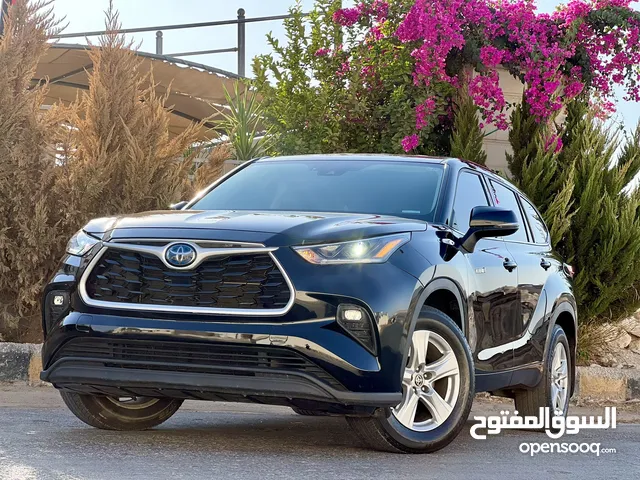 Used Toyota Highlander in Zarqa