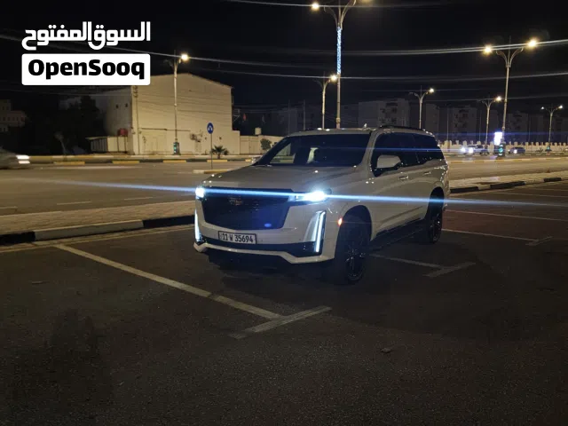 2023 Cadillac Escalade Standard