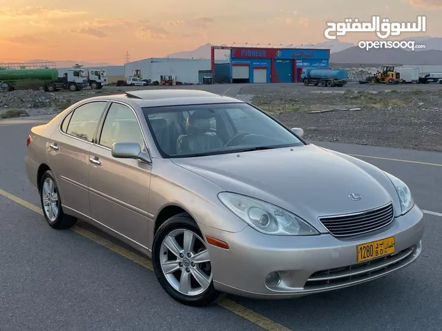 Used Lexus ES in Al Dakhiliya