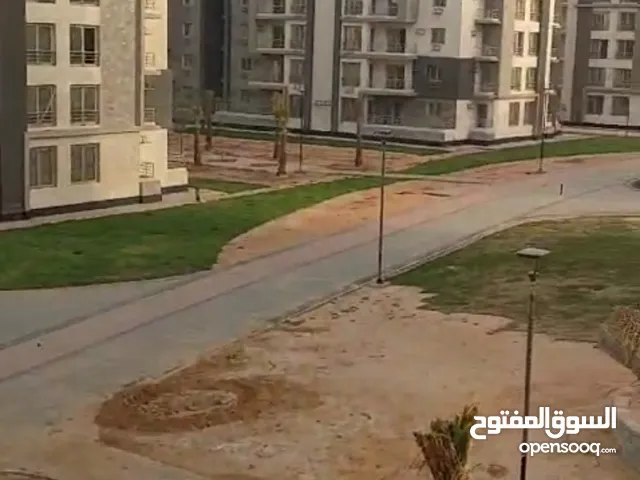 140 m2 3 Bedrooms Apartments for Sale in Giza Sheikh Zayed