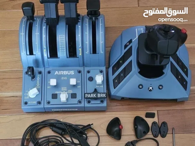 للبيع ثورت ماستر Thrustmaster كامل