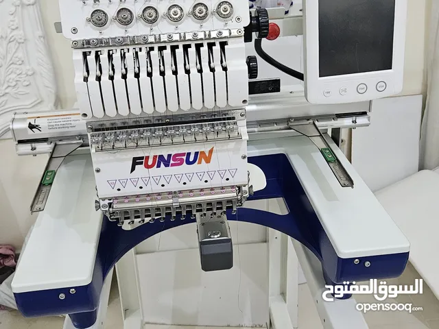 مكينة خياطه شبه جديد 12خيط