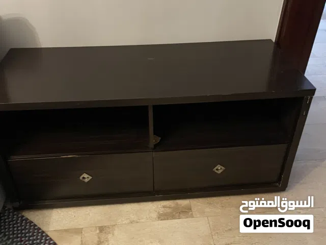 قطع اثاث والعاب للبيع