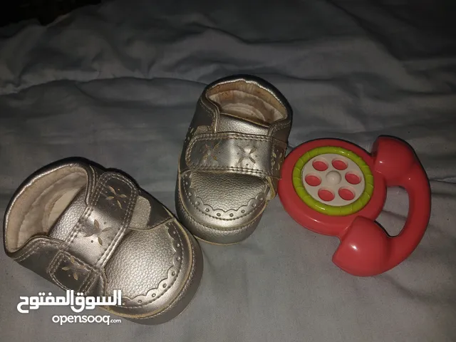 ملابس بيبى جديد ومستعمل وعربية اطفال ماركات كلهم ومستلزمات اخرى
