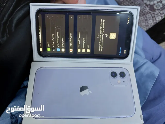 Apple iPhone 11 64 GB in Muscat