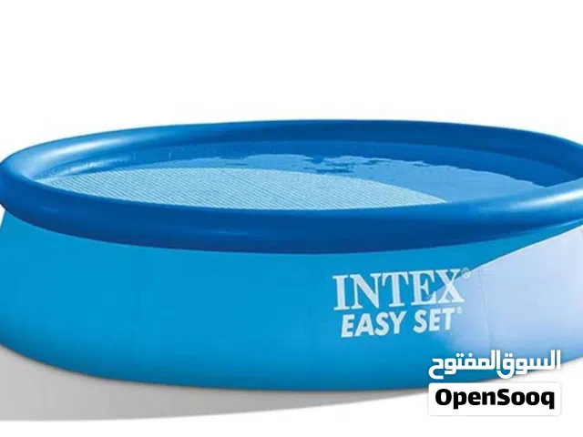 متوافر احواض سباحه جميع الأحجام والاشكال