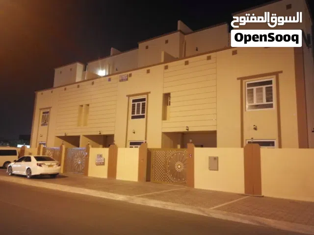 Unfurnished Monthly in Muscat Al-Hail