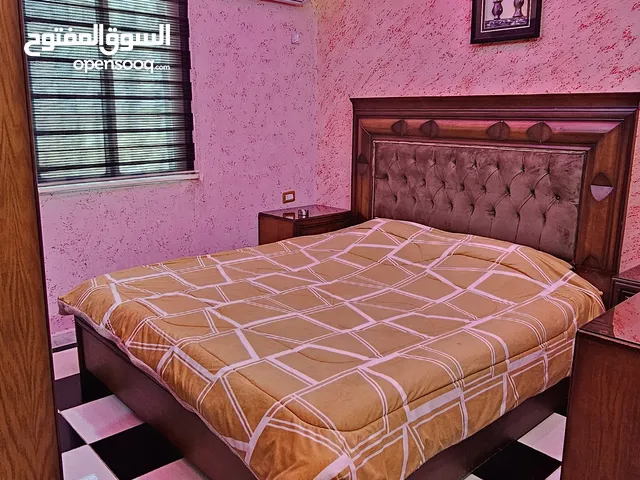 شقة مفروشة سوبر ديلوكس من المالك مباشرة طلاب وعائلات شارع الجامعه قرب جامعة اليرموك
