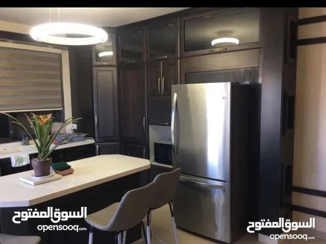 170 m2 3 Bedrooms Apartments for Rent in Ramallah and Al-Bireh Al Baloue