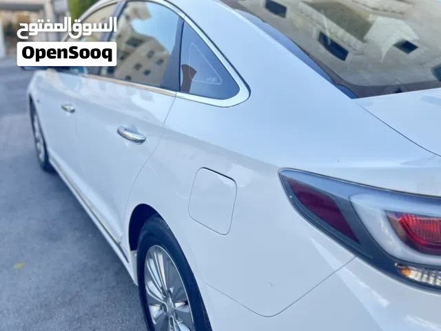 2016 Hyundai Sonata Blue