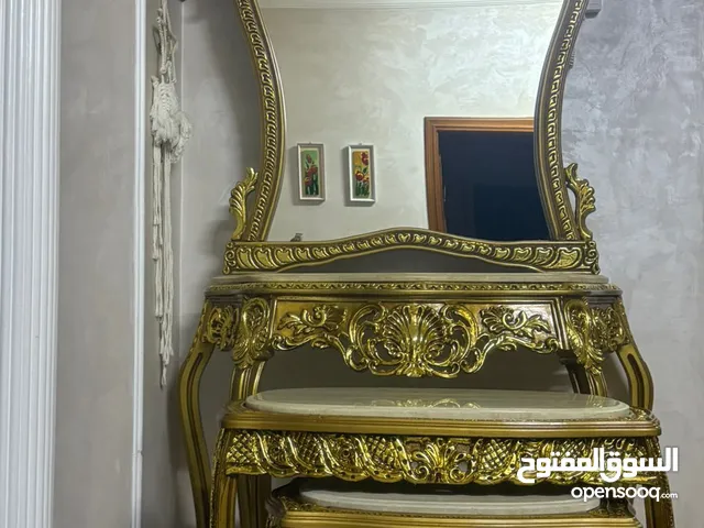 فرش : طربيزات وقنصل