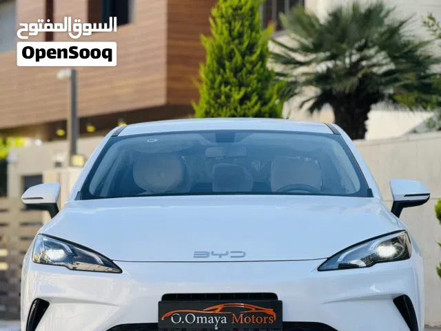 2026 بي واي دي سيل