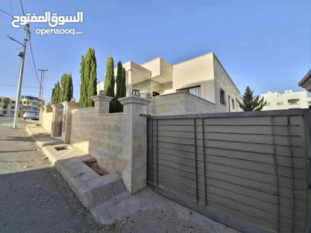 فيلا مستقله فاخرة للبيع