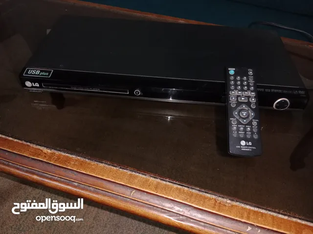 جهاز ال جي مشغل DVD مع USB , JPG Playback, MP3 و بحالة ممتازة
