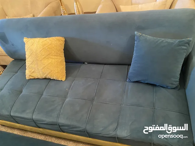 طقم كنب بحالة الوكالة