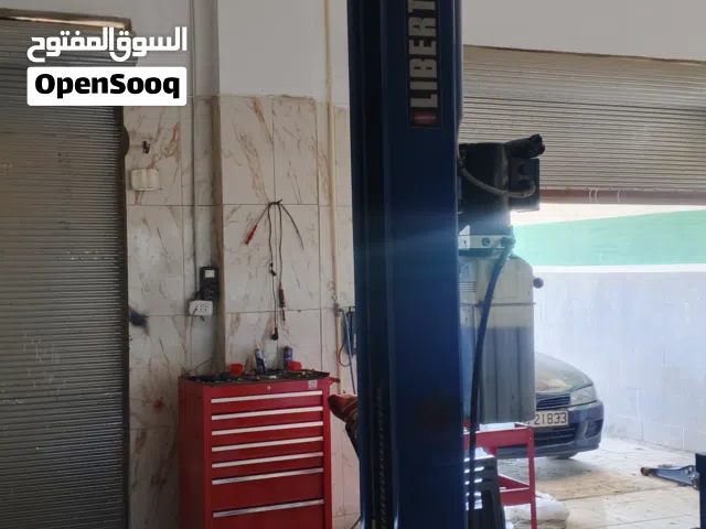 عدة كراج فحص سيارات للبيع بسعر حرق