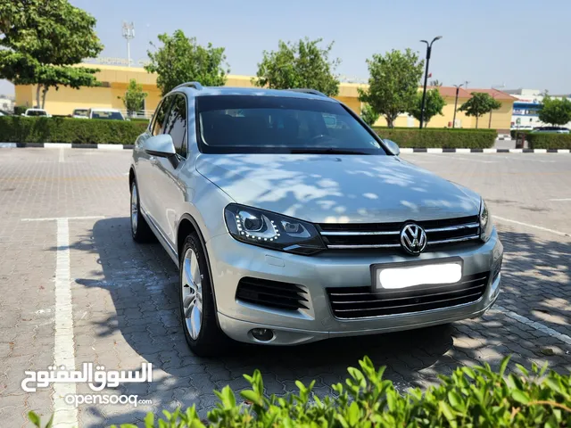 Volkswagen Touareg 2014  GCC  Only 61k KM  Lady's using   Accident free