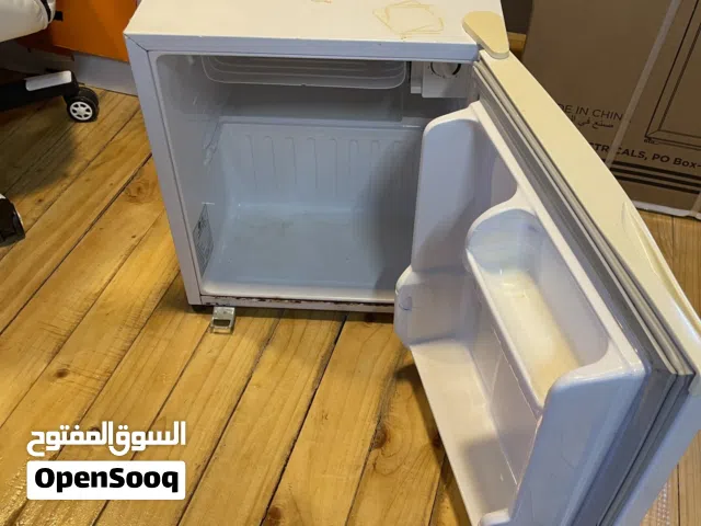 ثلاجة صغيرة من LG