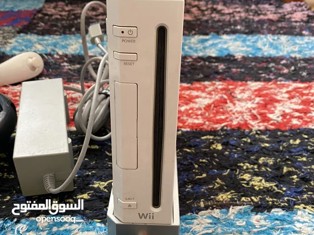 Wii جهاز استعمال قليل مع كامل اغراضها