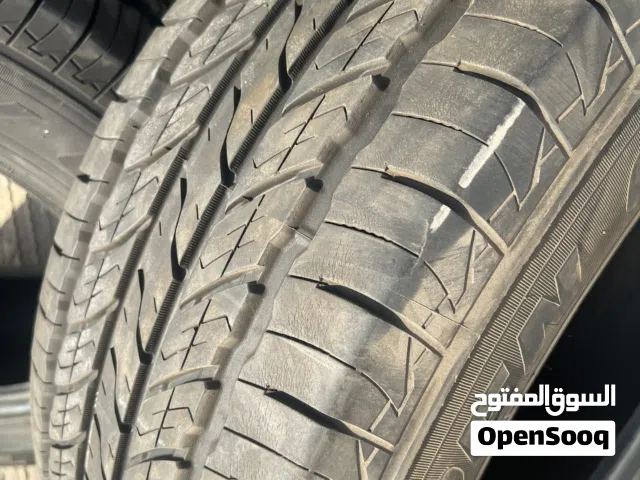 للبيع 2 تاير 18