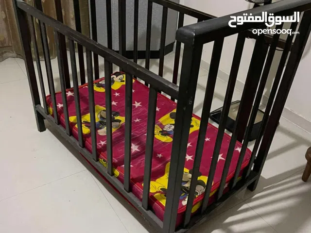 سرير نوم اطفال