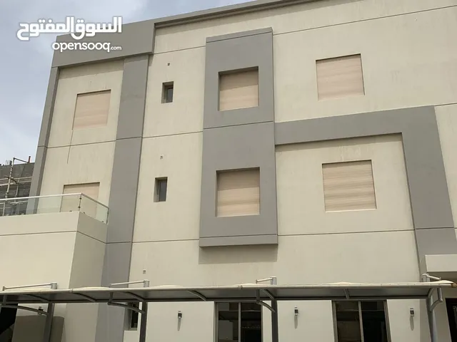 380 m2 5 Bedrooms Apartments for Rent in Mubarak Al-Kabeer Abu Ftaira