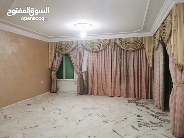 231m2 4 Bedrooms Apartments for Sale in Amman Shmaisani