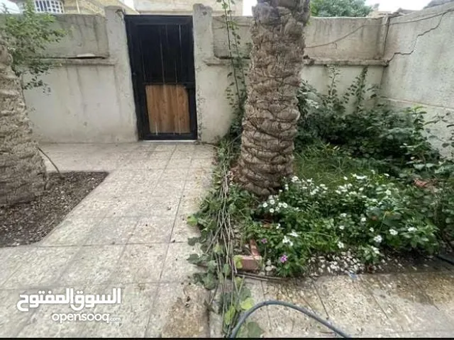 145 m2 1 Bedroom Townhouse for Rent in Basra Khaleej