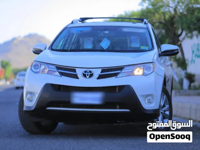 2015 تويوتا راف فور Limited
