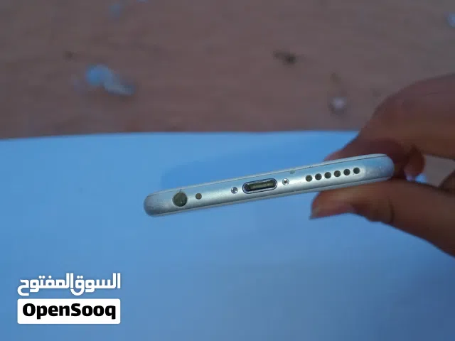نقال ايفون 6استعمال نضيف مش مغير ولا حاجة