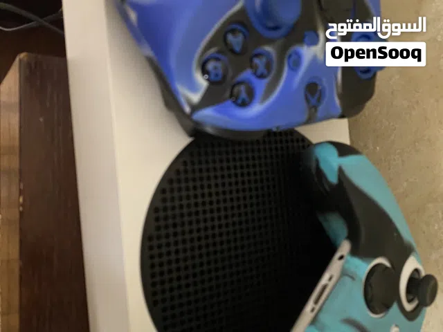 اكسبوكس سيريس اس بحالة ممتازه جدا
