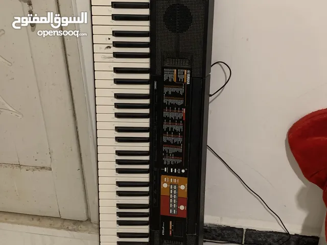 بيانو مكتبي