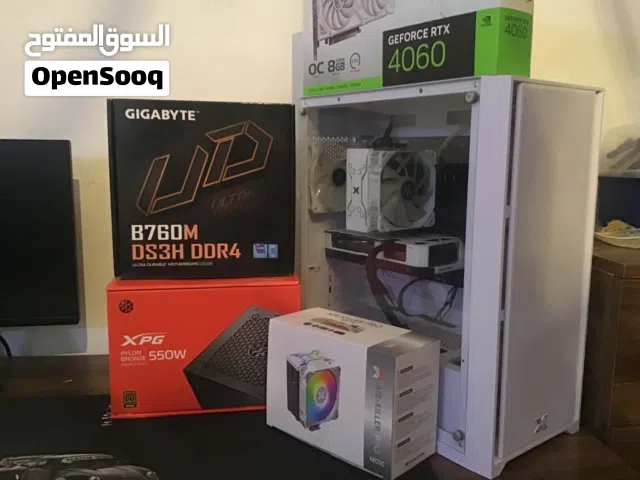 تجميعه إقتصادية باللون اللأبيض