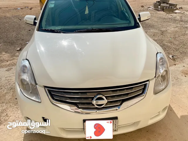 Nissan Altima S in Qurayyat