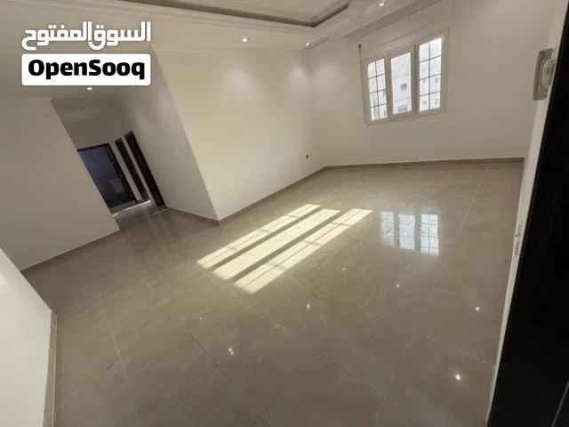 180 m2 3 Bedrooms Apartments for Rent in Farwaniya Abdullah Al-Mubarak