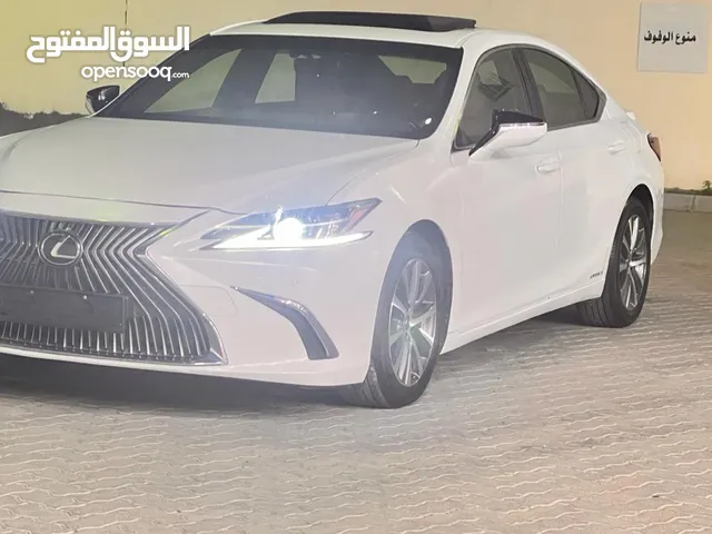 Lexus ES 2020 in Al Batinah