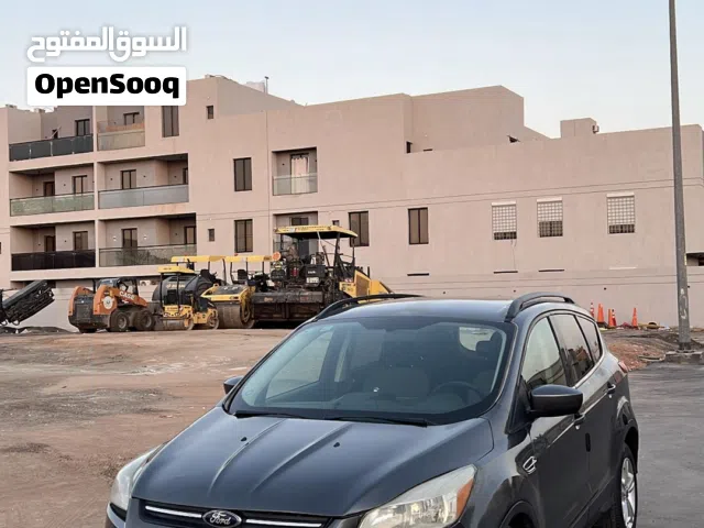 Used Ford Escape in Al Riyadh