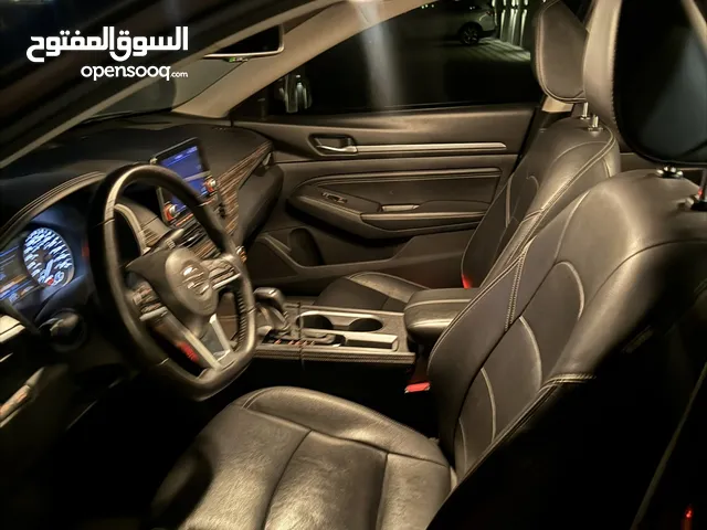 Used Nissan Altima in Ajman