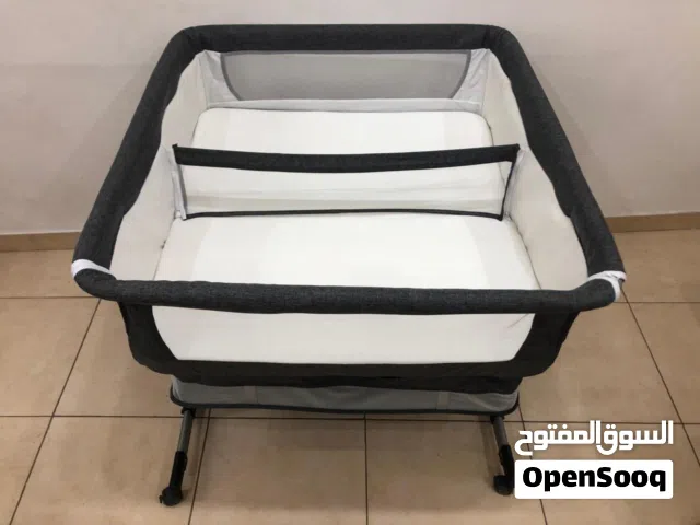 سرير أطفال تؤام للبيع