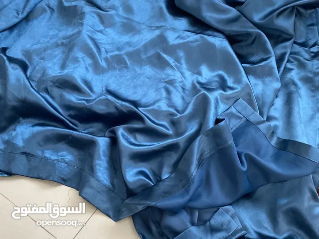 ستاره ابيض بلاك اوت وازرق ولون نيلي