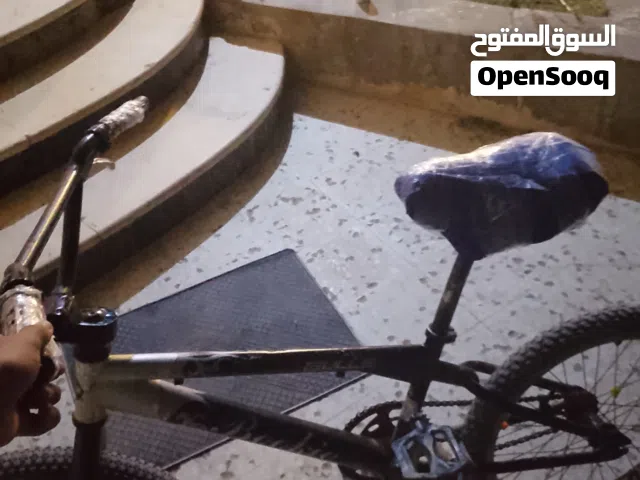 عندي دراجه BMXطليانيه الدق لقديم ربي يبارك عيب واحد لا أقرا الوصف