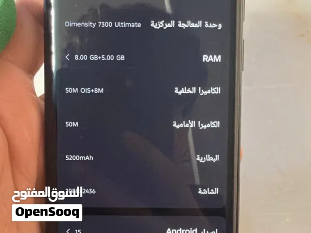للبيع تكنو كامون 40 برو 5G الجهاز بحالة جيدة/ممتازة، شاشة AMOLED ناعمة، أداء ممتاز للألعاب
