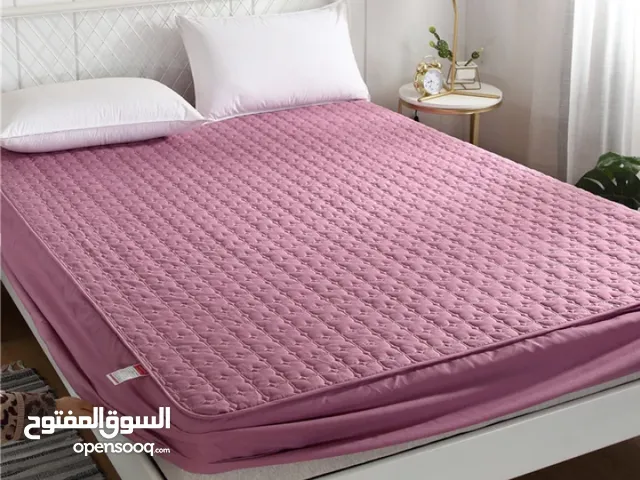 جودة عالية بزااااف 

غلاف سرير مانع لتسرب الماء + 2 أغلفة وسائد