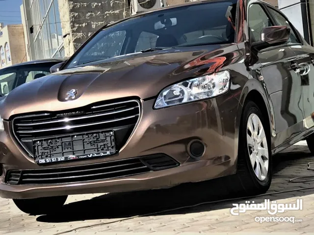 بيجو 301 فل اعلى صنف فحص كامل موديل 2017 بدفعة اولى 25%(2,125 دينار) فقط عالهوية