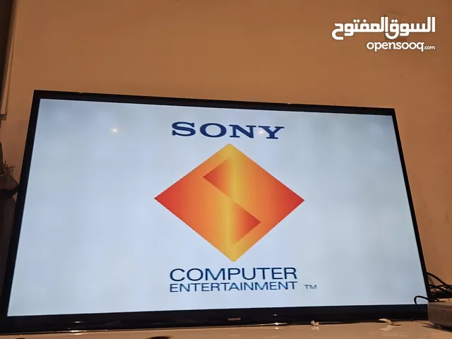 سوني 1 للبيع بحالة ممتازة مع اربع العاب