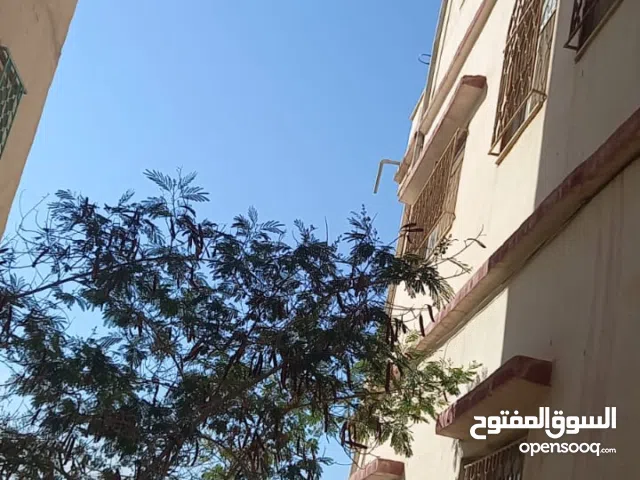  Building for Sale in Zarqa Hay Ma'soom