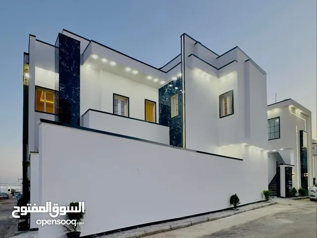140 m2 5 Bedrooms Townhouse for Sale in Tripoli Khallet Alforjan