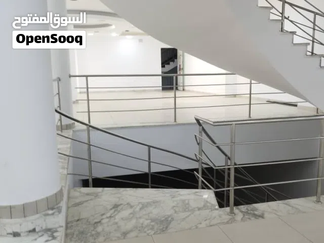 السلام عليكم عرض ايجار مبنى في الظهرة بالقرب من القادسية عرض مميز تشطيب حديث يصلح مقر شركة أو عيادات